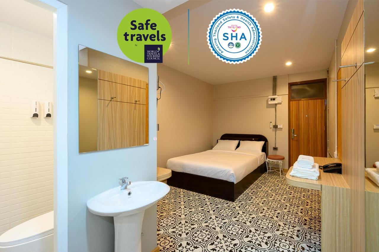 Grand Hotel Buriram Phòng bức ảnh